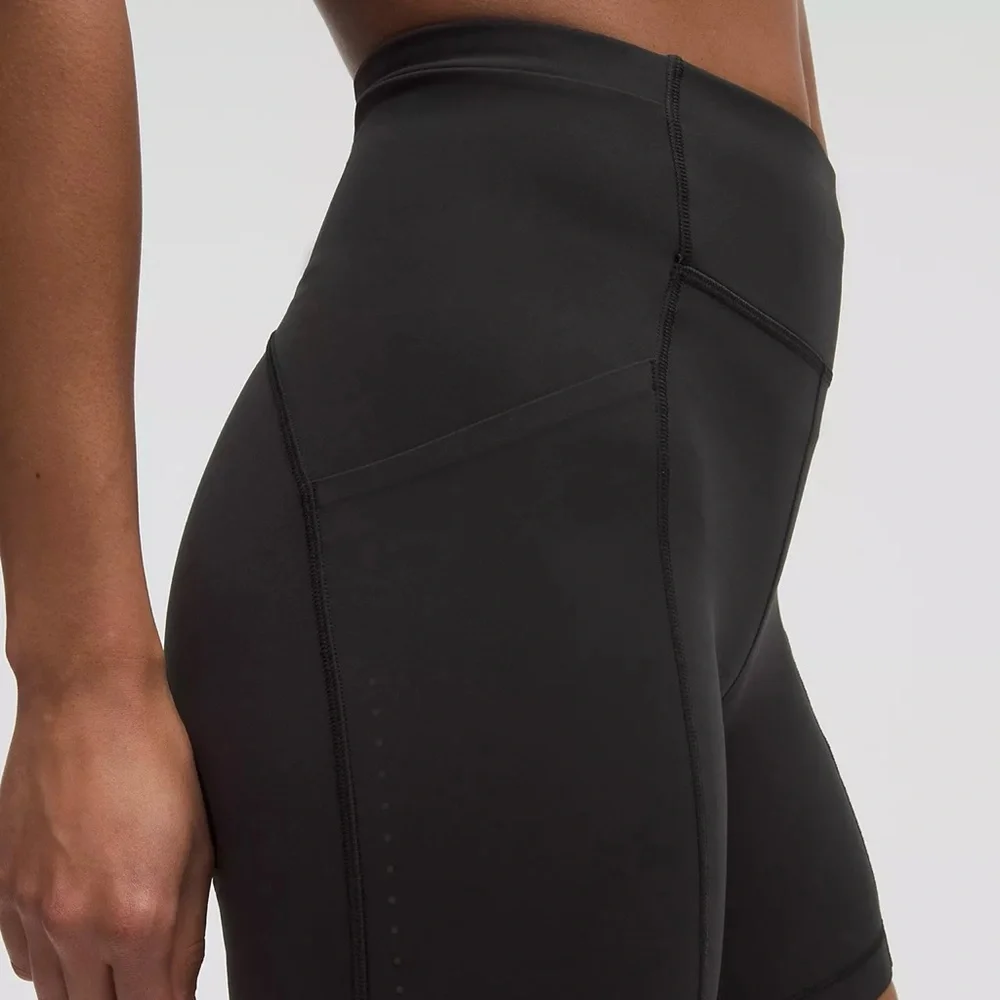 NWT Lululemon Swift Speed High-Rise Short 6" in Black - Picture 4 of 9